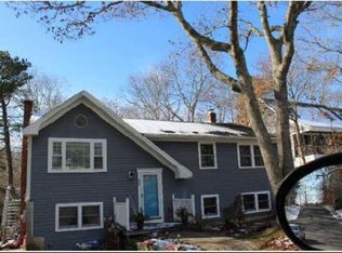 26 Valley Rd, Mashpee, MA 02649