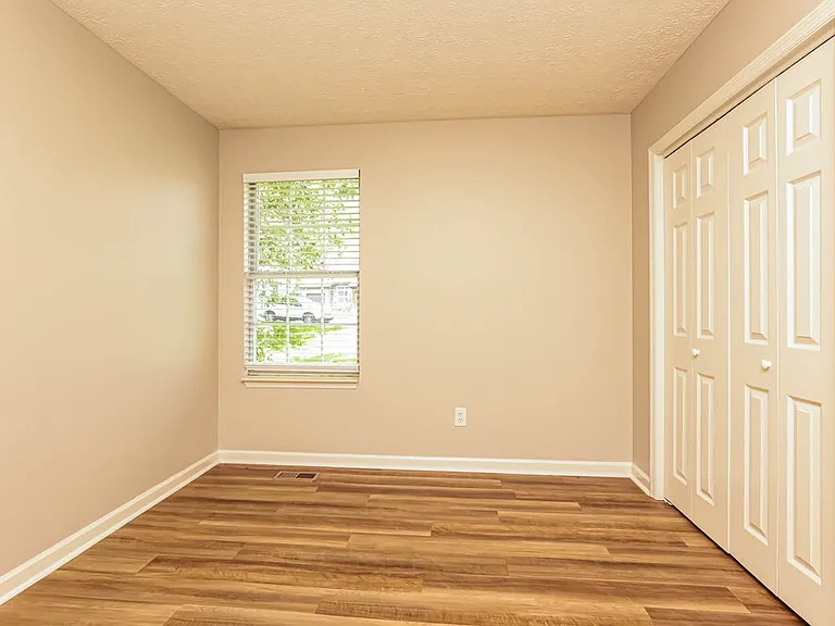 1610 Cedar Tree Ln — Photo 12