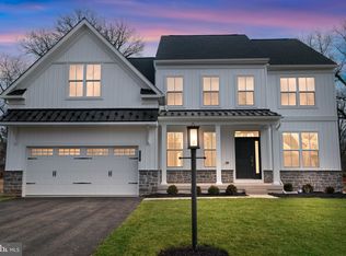 243 Indian Creek Rd, Telford, PA 18969