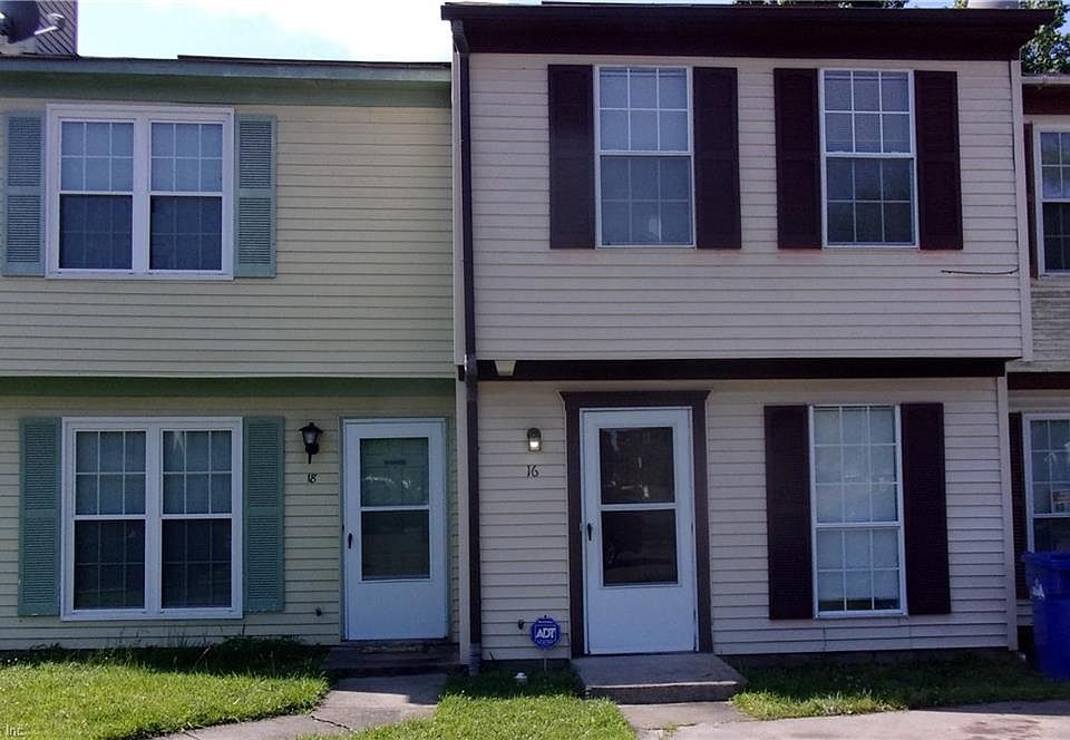 1st image of 16 Peachtree Ct