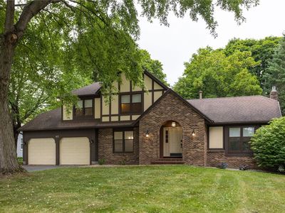 107 Briar Wood Ln, Rochester, NY, 14626