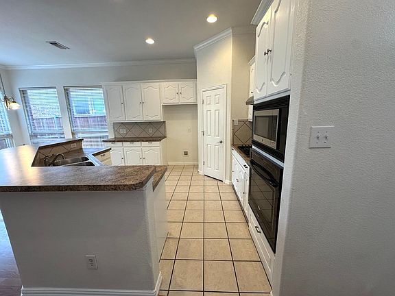 3rd image of 1516 Nicklaus Ct
