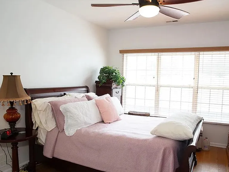 607 Prestwick Dr #2 — Photo 2
