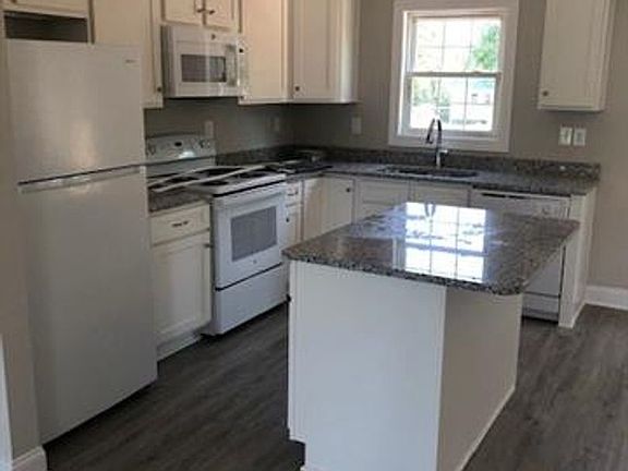 3rd image of 1305-1309 Filbert St #1307