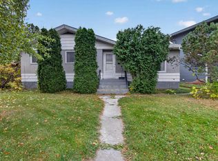 6321 104th Ave NW, Edmonton, AB T6A0X9