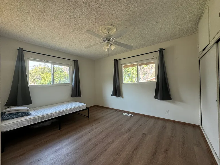 211 Green Oaks Dr — Photo 19