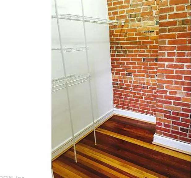 111 Tazewell St #303 — Photo 11