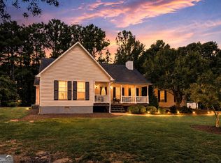 305 Annie Ln, Locust Grove, GA 30248