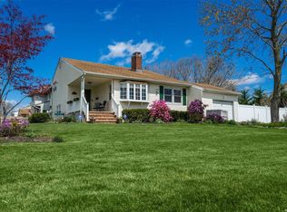 60 Norman Dr, Centereach, NY 11720