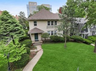 4803 Jarboe St, Kansas City, MO 64112