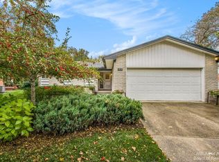 2618 Page Ct, Ann Arbor, MI 48104