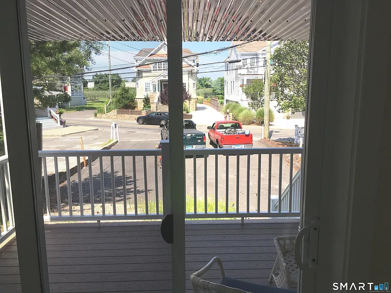 989 Fairfield Beach Rd — Photo 24