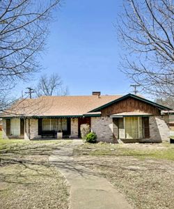6400 Buena Vista Dr, Greenville, TX, 75402