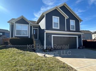 12612 S Race St, Olathe, KS 66061