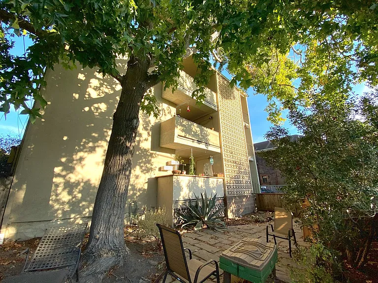 2925 Ellis St #2 — Photo 10