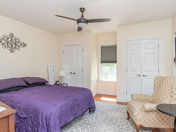 4th image of 214 Park Ave
