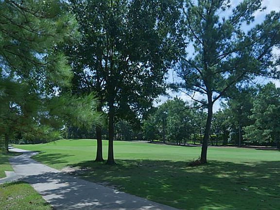 3rd image of 3136 Bentwater Dr