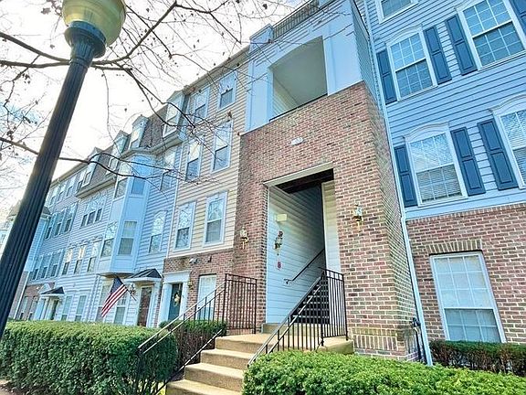 2nd image of 5100 Donovan Dr Suite 101