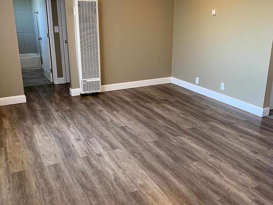 1st image of 401 E Poplar Ave APT 31
