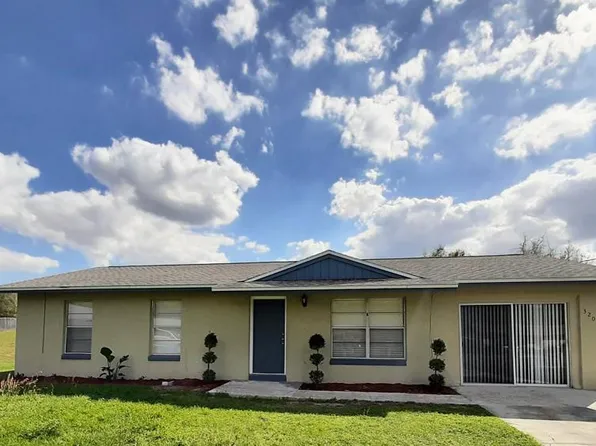 320 E Rose Ln, Lady Lake, FL 32159