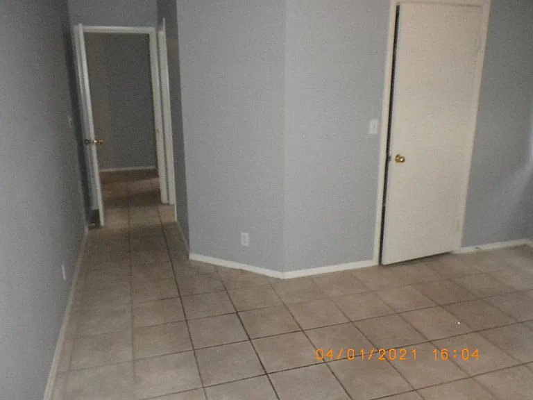 3640 Walnut Wood St — Photo 11