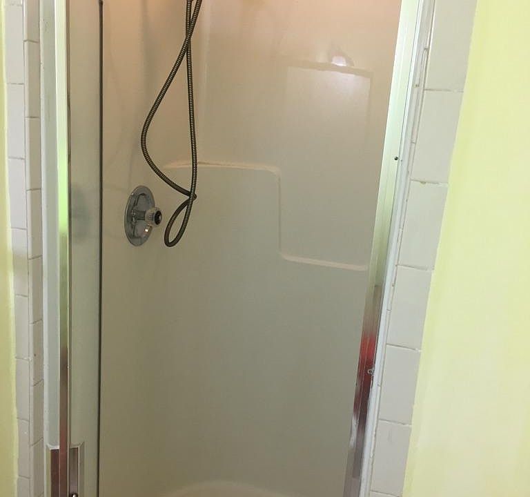 2nd image of 530 NE 133rd St #Efficiency