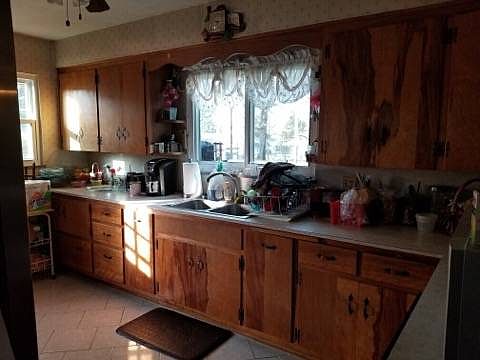 3rd image of 277 S Bennett Ave