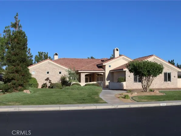 12913 Ivanpah Rd, Apple Valley, CA 92308