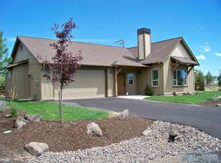 202 NW Saddle Ridge Loop, Prineville, OR 97754