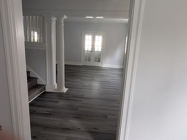 22 Newell Ave