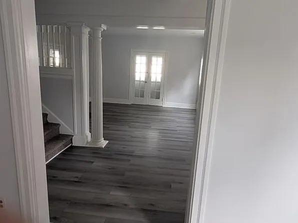 22 Newell Ave, Trenton, NJ 08618