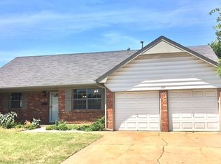 605 Del Haven Dr, Del City, OK 73115