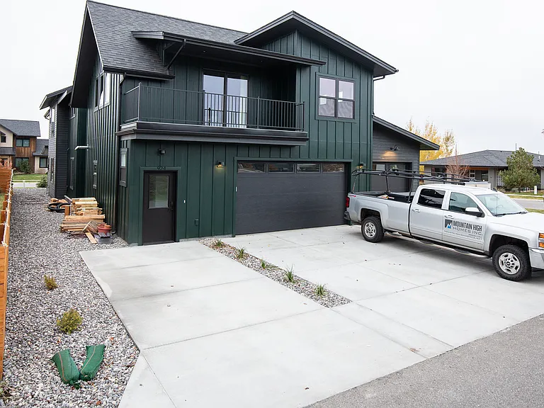 922 Windrow Dr #924 — Photo 14