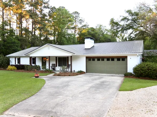 9008 Broken Lance Dr, Tallahassee, FL 32312