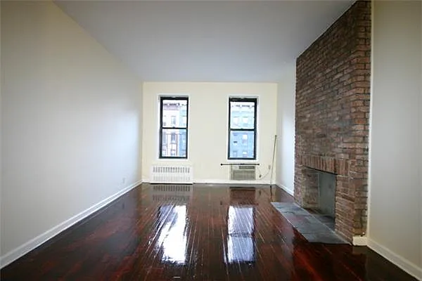 Rented by Fenwick Keats Real Estate | media 17