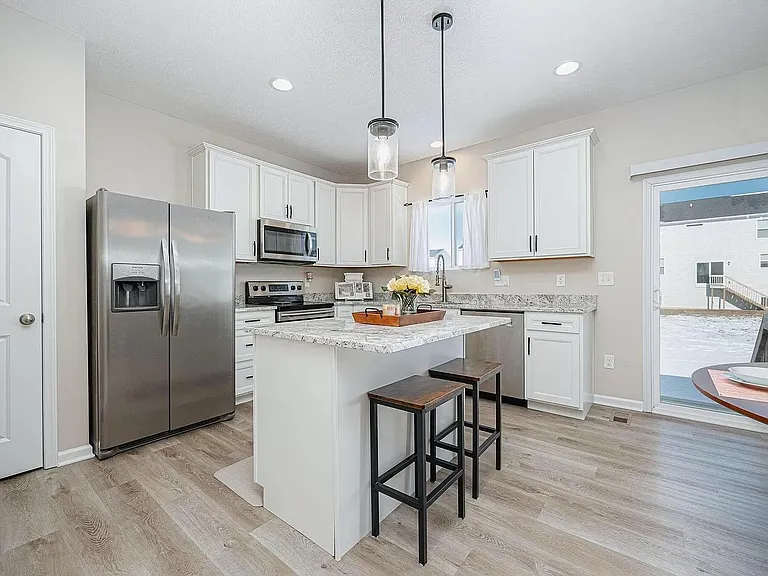 304 Gray Fox Ct — Photo 12