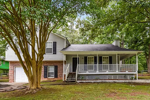 2985 Valley View Cir Photo 1