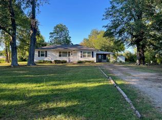 774 E 6th St, Waldron, AR 72958