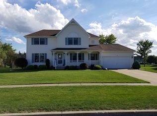 138 Siebert Rd, Lancaster, NY 14086