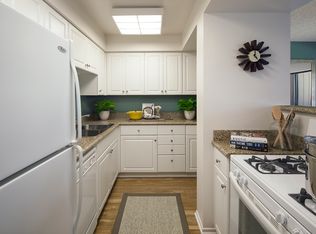 784 Alderwood Dr, Newport Beach, CA 92660