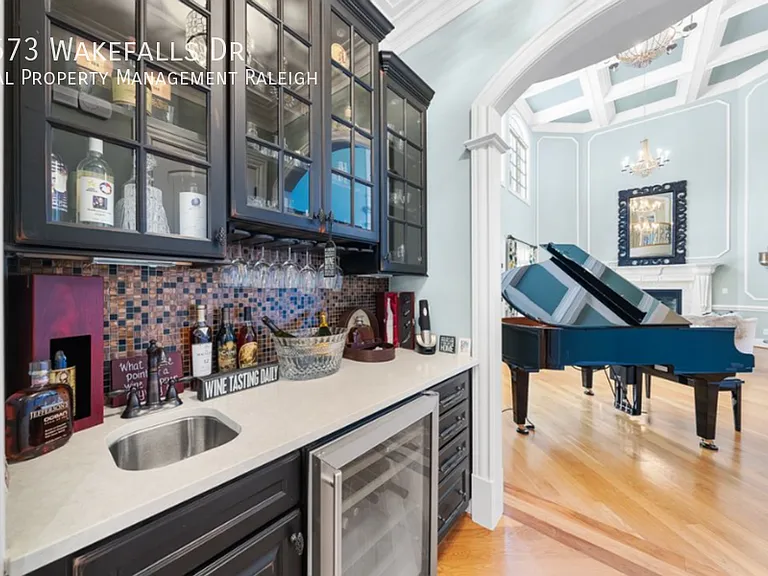 6573 Wakefalls Dr — Photo 35