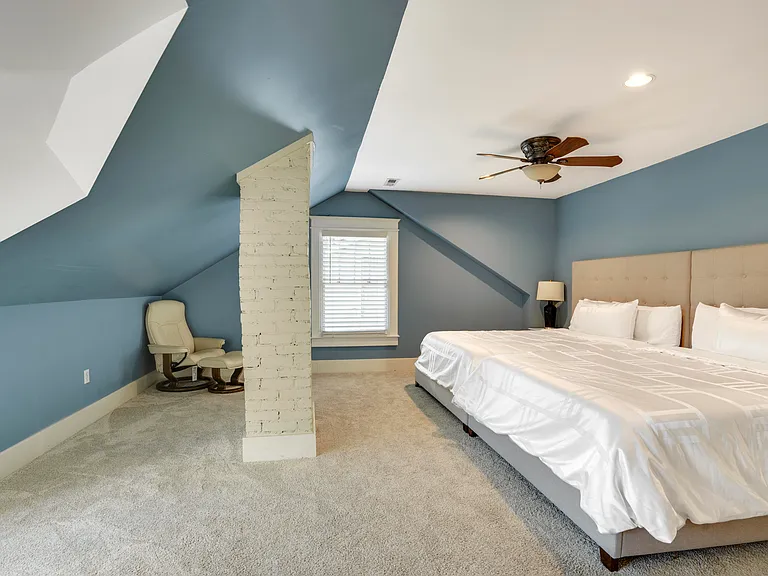 408 N Wilson Blvd — Photo 17