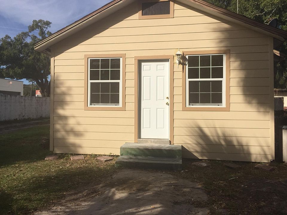 2nd image of 6908 N Orleans Ave