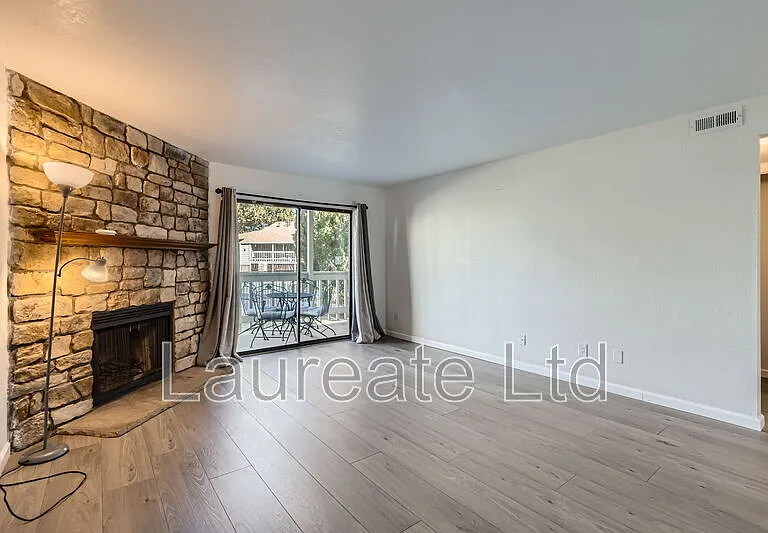 8225 Fairmount Dr #2-105 — Photo 2