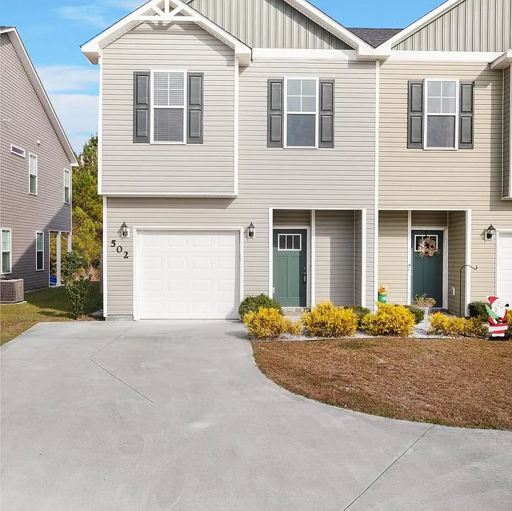 502 Shallotte Ln