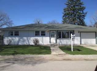 120 Scenic Rd, Fox Lake, IL 60020