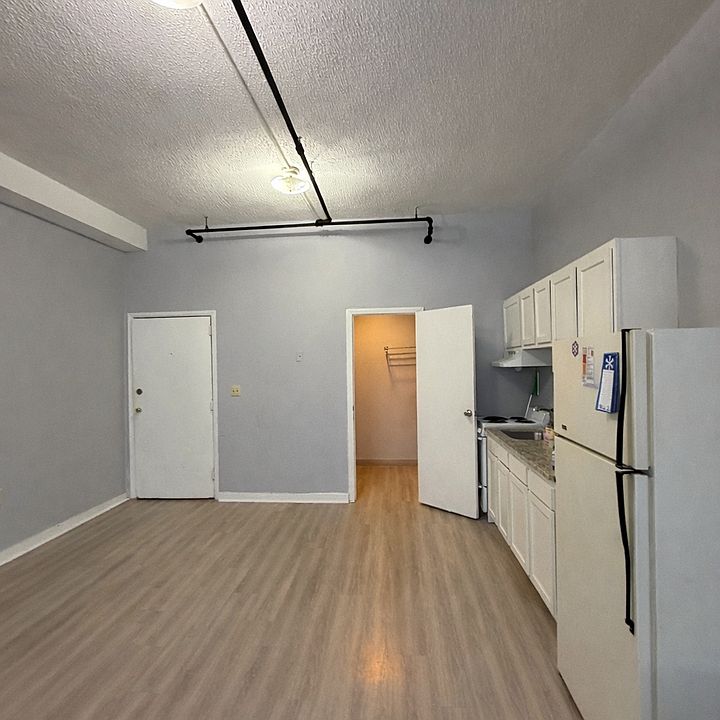 2nd image of 292-300 Main St #306