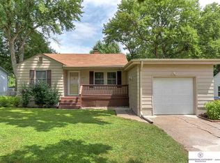 1607 Main St, Bellevue, NE 68005