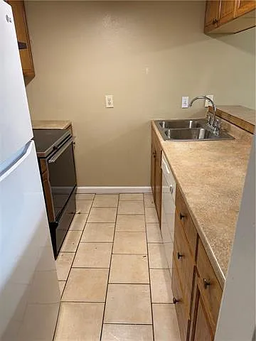 9002 Morrison Rd — Photo 11