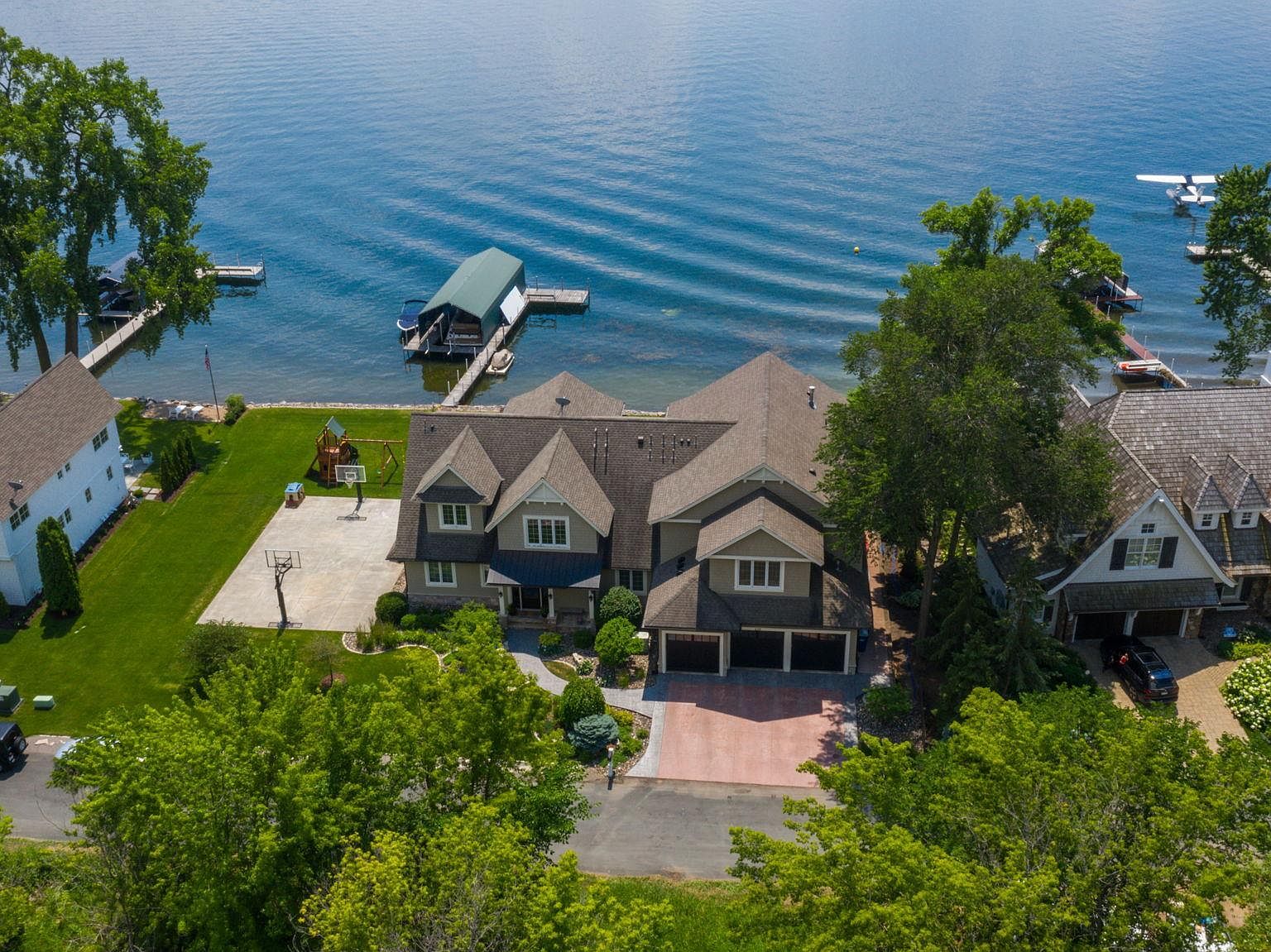 335 Lakeview Ave, Tonka Bay, MN 55331 Zillow